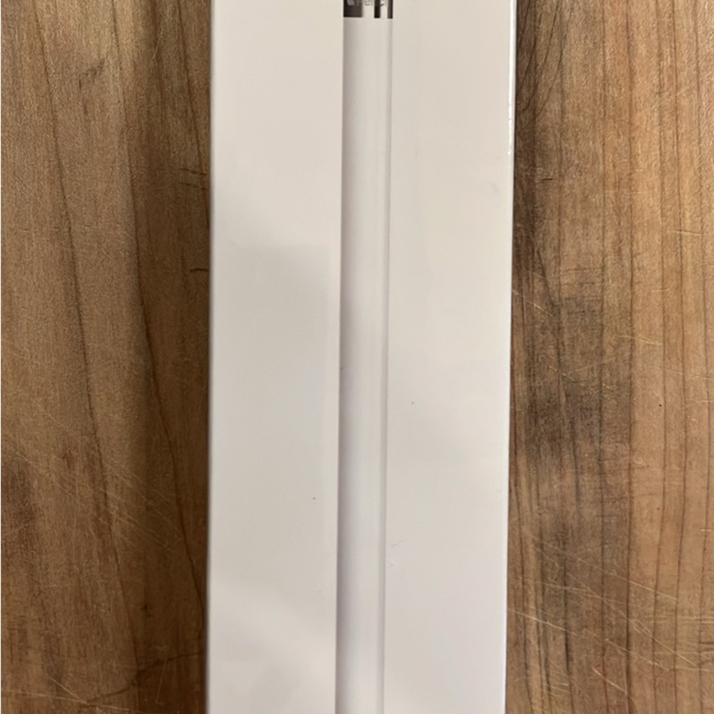 Apple White Stylus Pen - Brand new in box - never opened.